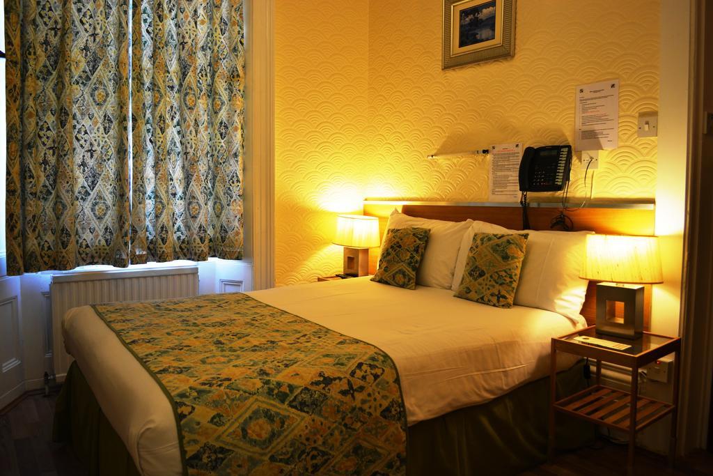 Falcon Hotel Londra Cameră foto
