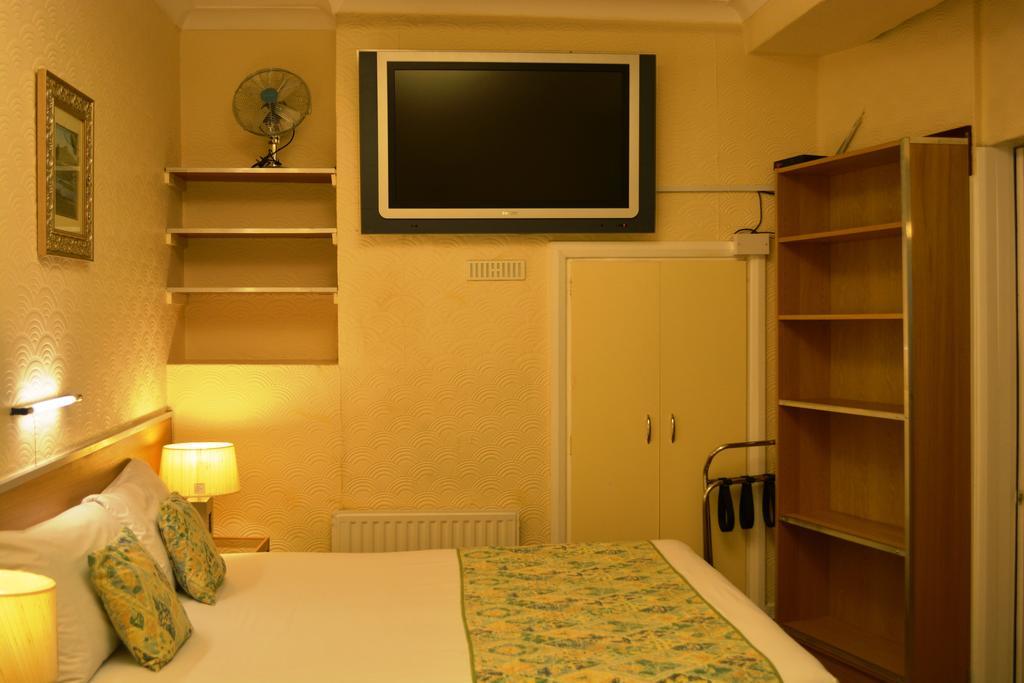 Falcon Hotel Londra Cameră foto