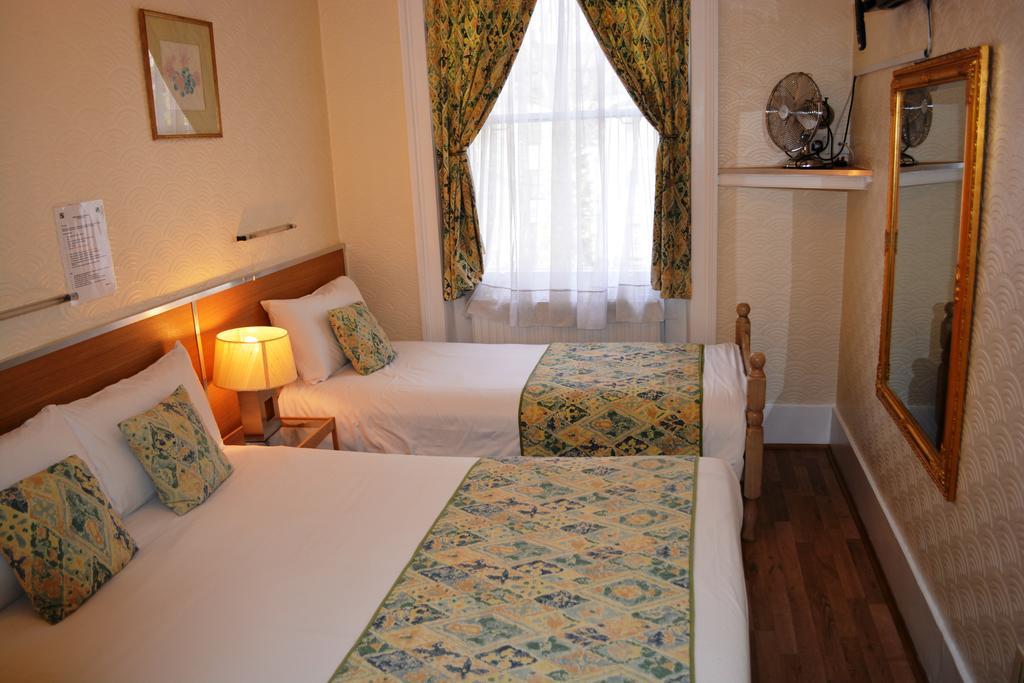 Falcon Hotel Londra Cameră foto